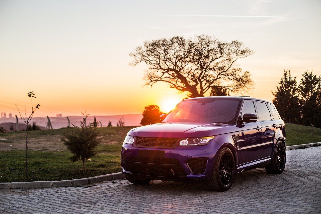 3열 접었을 때 평평하게 되는 SUV