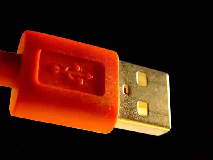 맥북과 완벽한 조화를 이루는 USB 허브 노트북 스탠드 추천 리스트